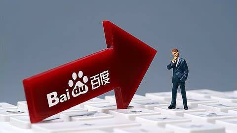 萌娃淡定找妈 民警秒变“夹子音”